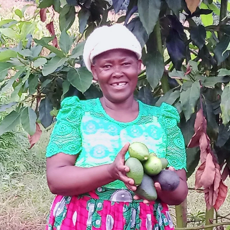WidowHoldingAvocados